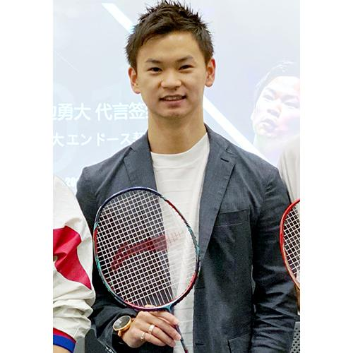 2025年】渡辺勇大のラケットとシューズ！経験者の意外な評価とは？