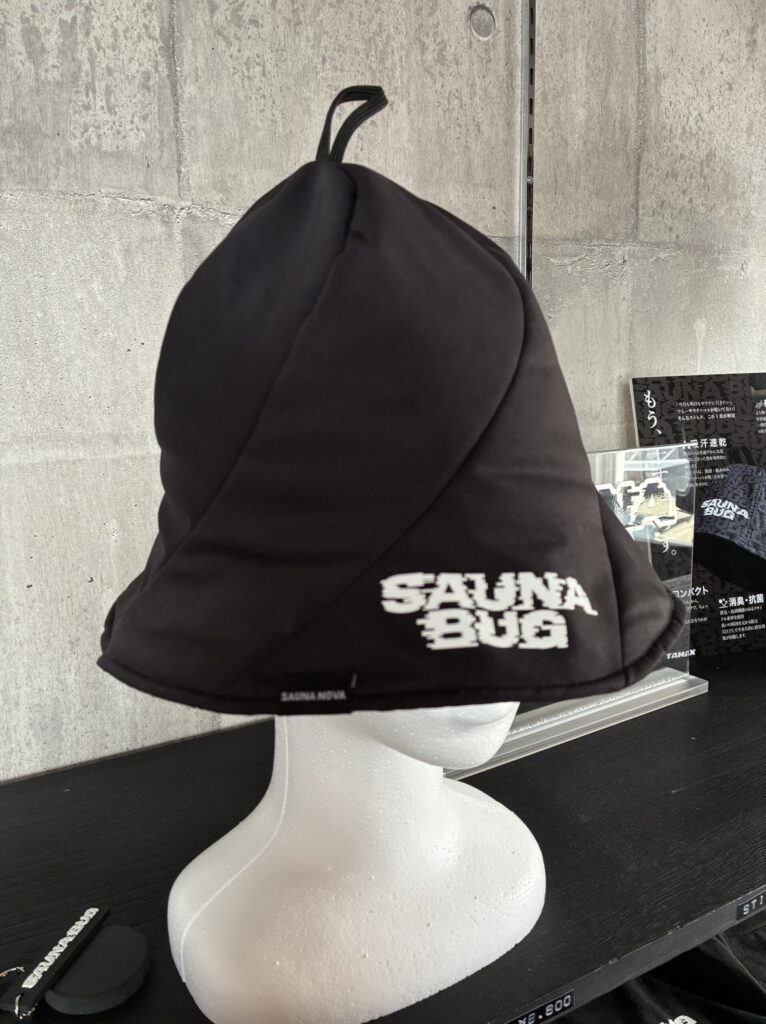 SAUNA BUGのサウナハット1